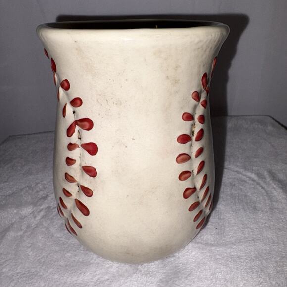 Baseball Shaped Coffee Mug DEI Sports Novelty Mug Jumbo 5" tall x 3.25" diameter - Picture 3 of 5